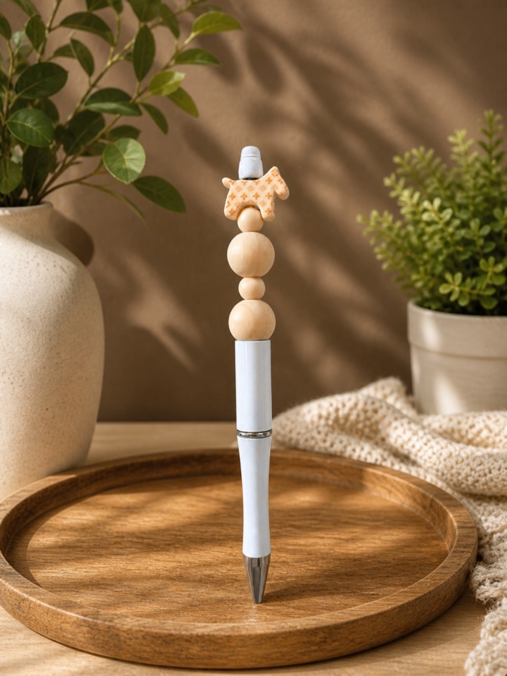 Fashion dog Beaded White Decorative Pen with Wood Accents and 1 extra ink refill